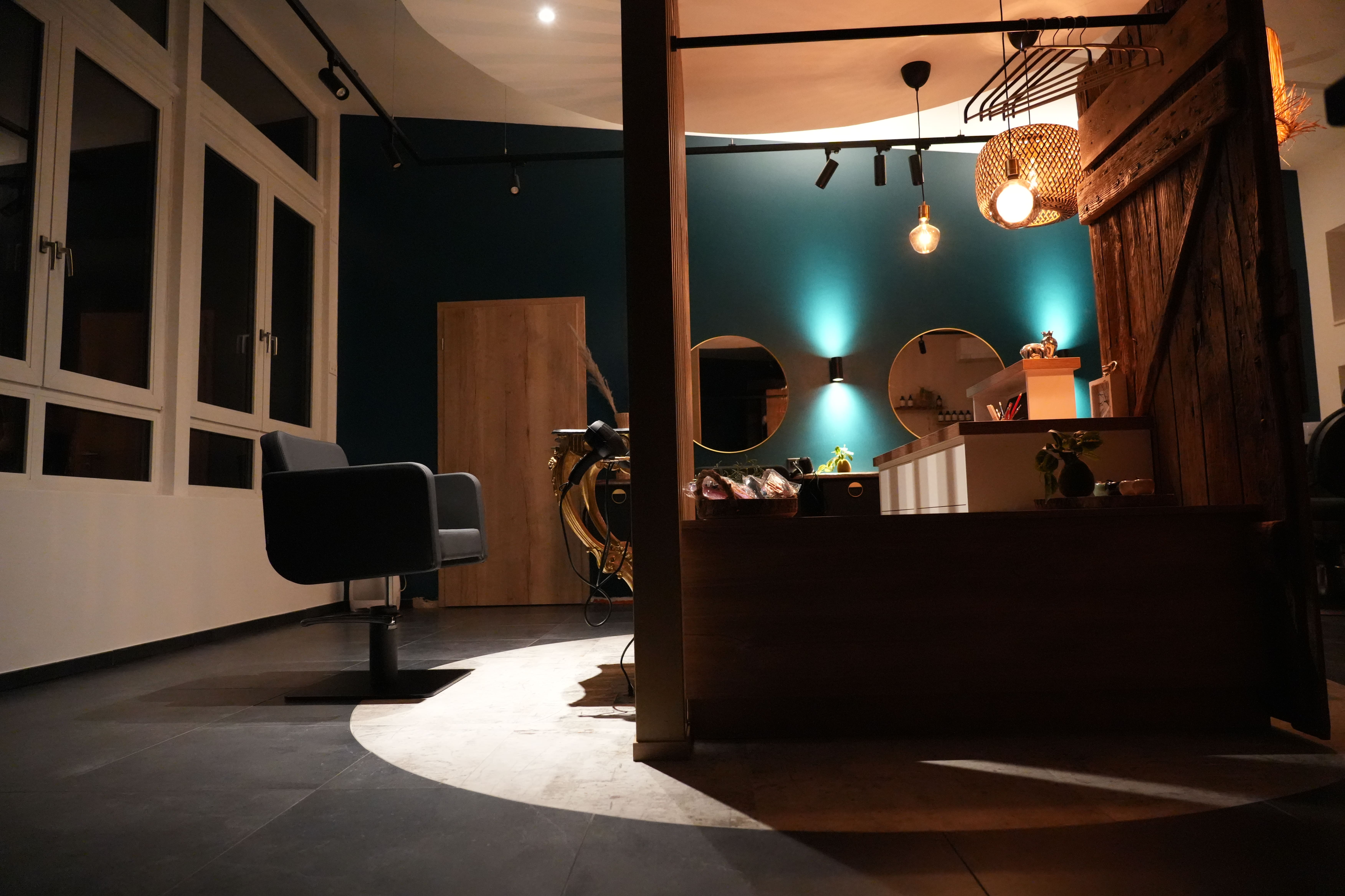 L'Atelier-de-coiffure-salon